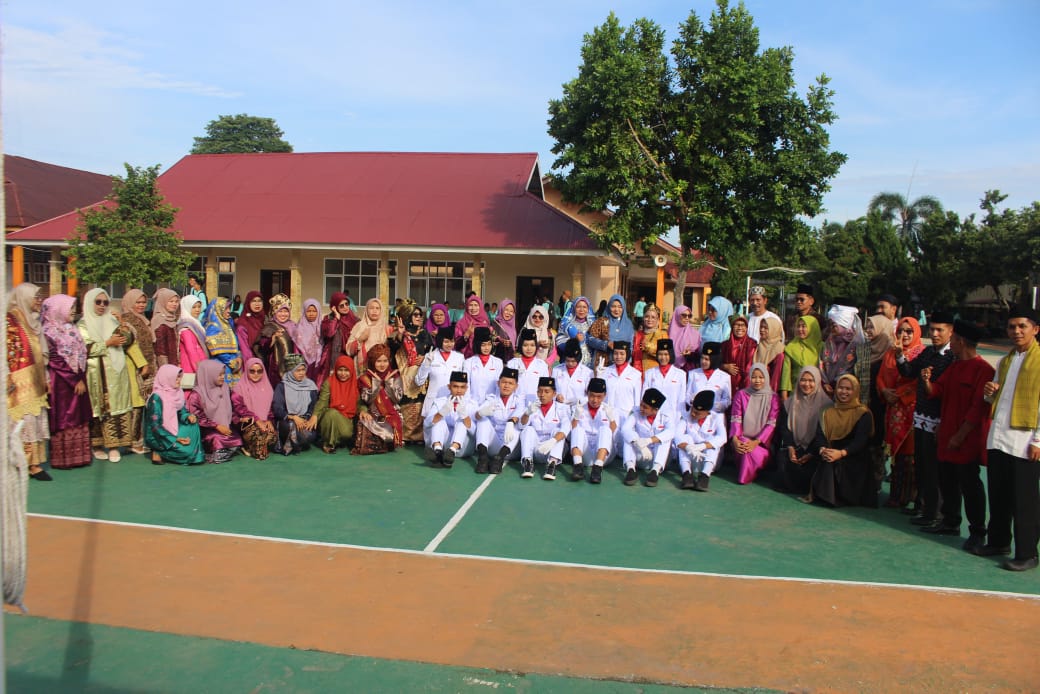 Peringatan HARDIKNAS 2025 SMANDA Lubuk basung